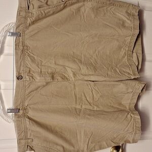 C mens Izod adjustable waist shorts size 52
